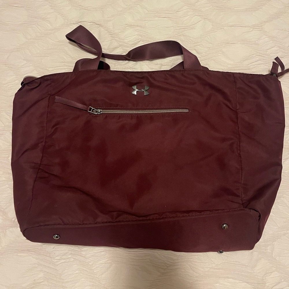 UnderArmour Tote Bag like new!!